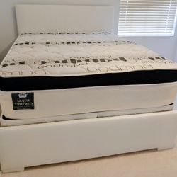 $430 Queen Bed Frame With Mattress And Box Spring Brand New Free Delivery 