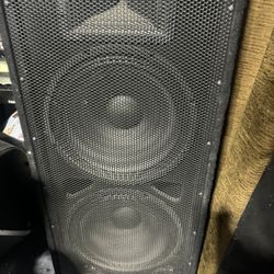 (all Of This NEGOTIABLE) 2 Dual 15” 2 Way Cabinet Speakers. As Long With Cables Combo For Good Price $$