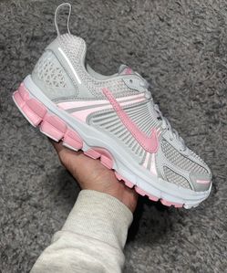 Nike Vomero 5