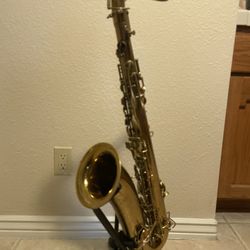 Conn New Wonder II Chu Berry Tenor Saxophone