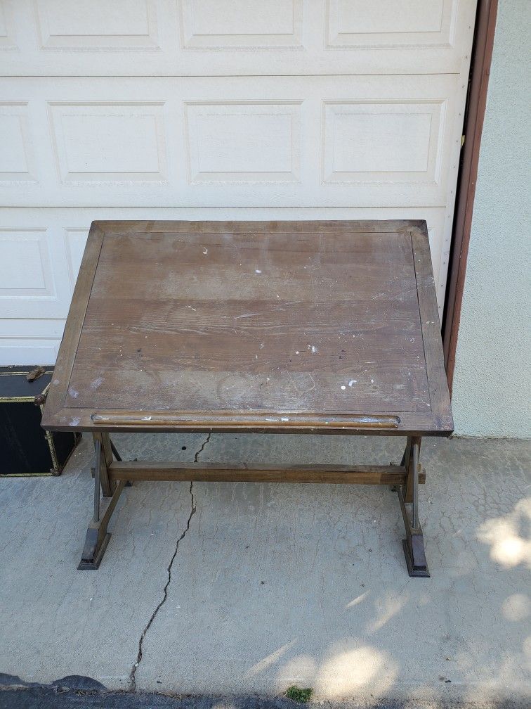 Drafting Table for Sale in Yucaipa, CA OfferUp