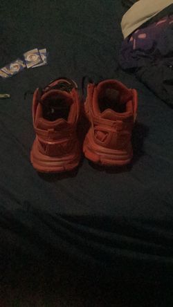 Balenciaga tracks. Size (41) USA 7.5