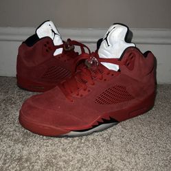 Retro 5 Red Suede Size 10.5