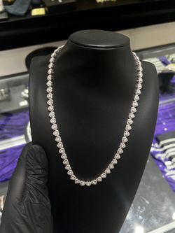 6.5mm Moissanite Heart Necklace