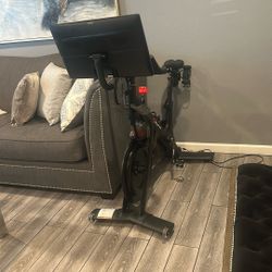 Peloton Rowing And Biking Machine 