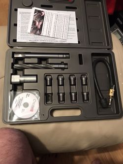 Trinton spark plug insert tool