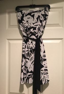 White House Black Market Strapless Dress