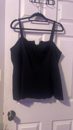 2 black strap torrid tops