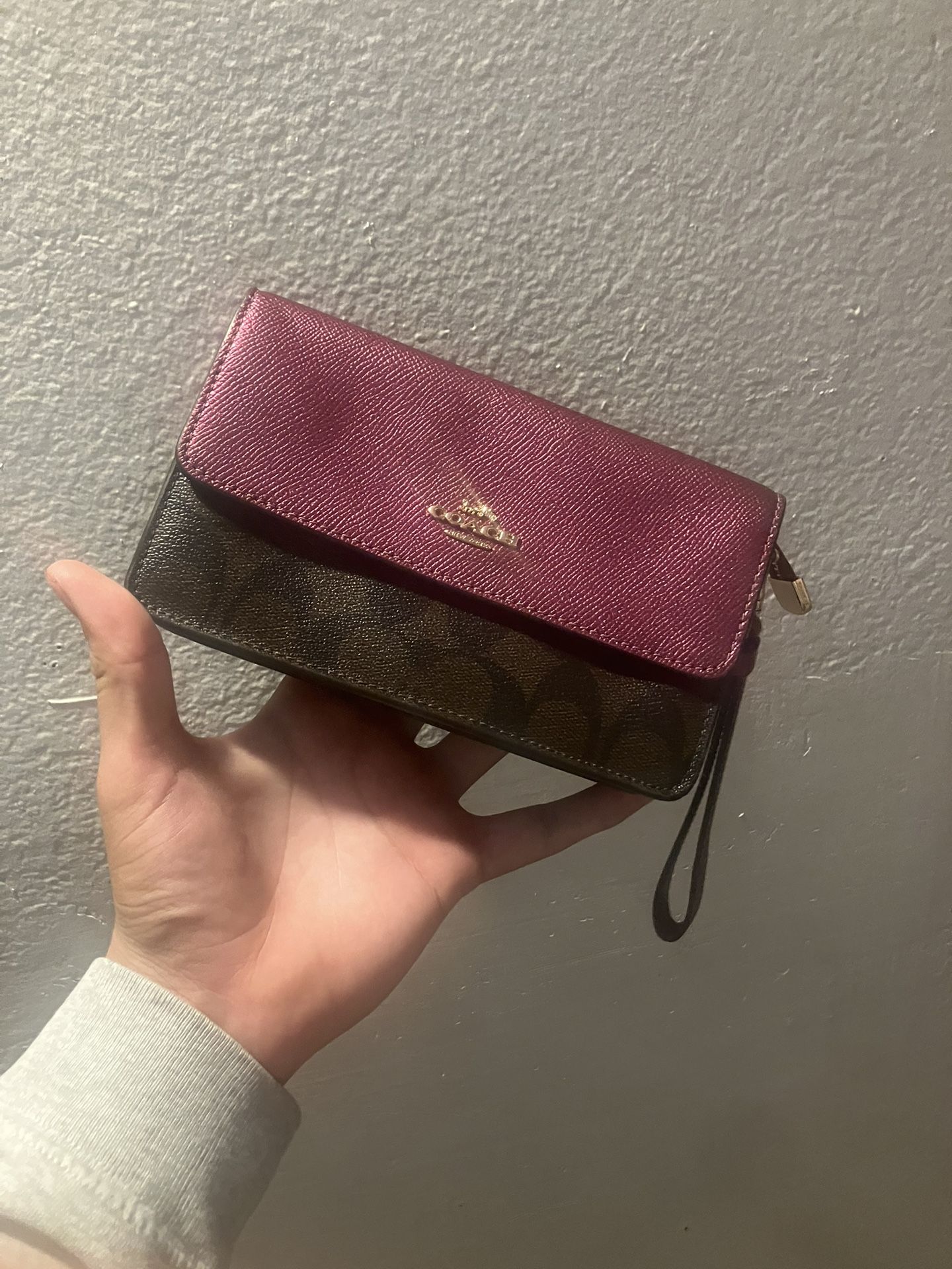 Foldover Wristlet in Signature Khaki Metallic Wine Coach Bag