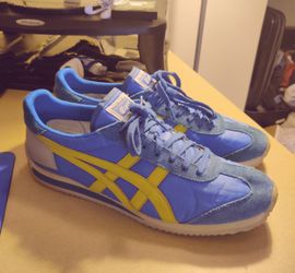 onitsuka tiger asics size 9.5