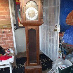 Grandfather Clock For Sale Have Parts Has To Ne Put Together