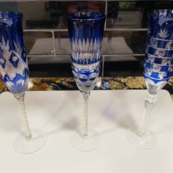 Stunning Set Of 3 Cut To Clear Cobalt Blue Bohemian Champagne Flutes 