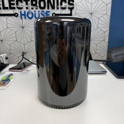 Apple MacPro A1481 Quad Core 3.50GHz -16GB- 1TB SSD w Final Cut & Logic & Adobe