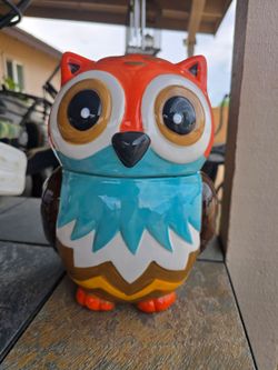 Owl cookie jar