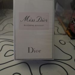 Miss Dior Blooming Boquet
