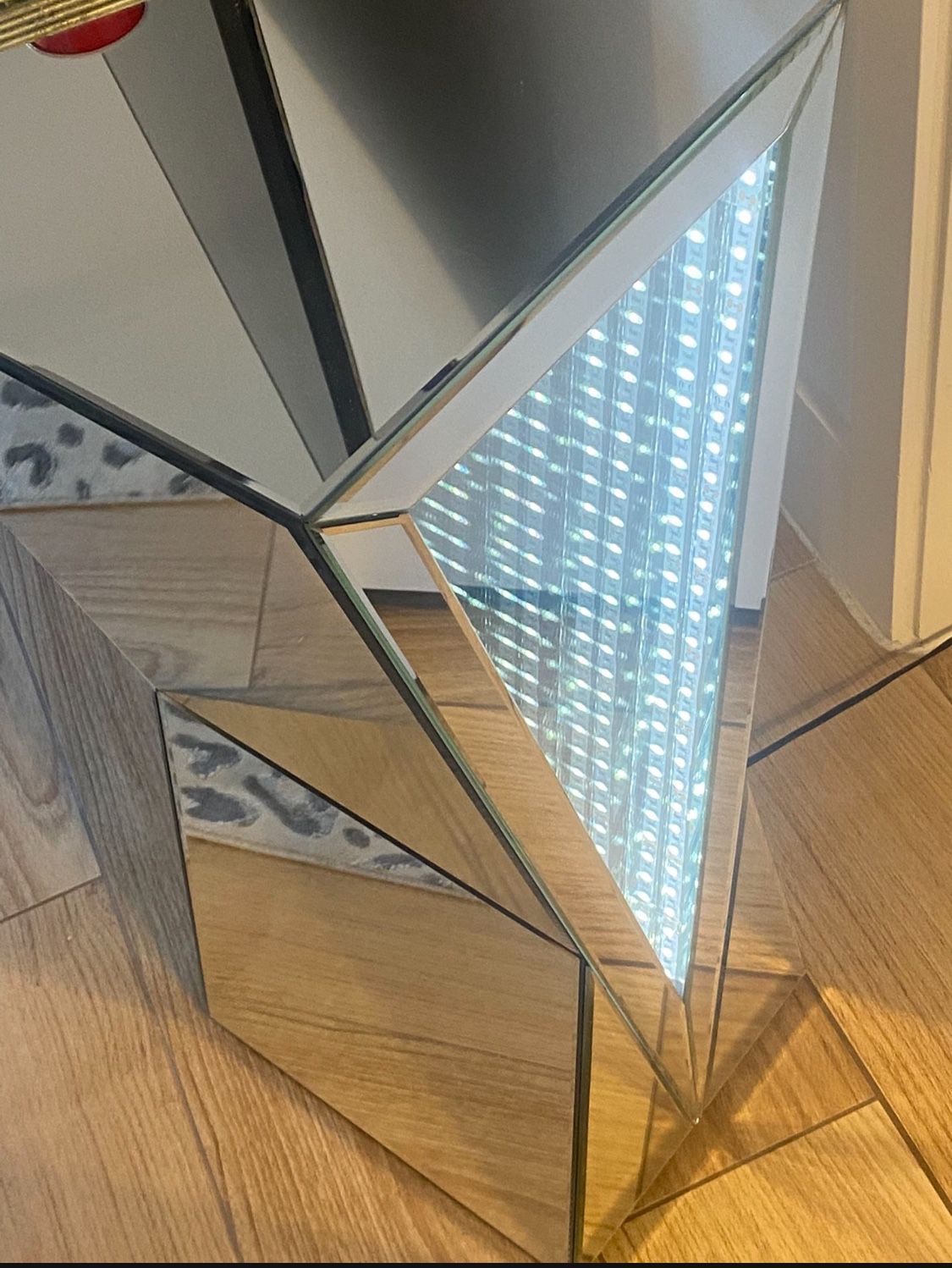 Geometric End Table Accent 