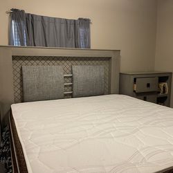 Room Furniture With King Size Mattress