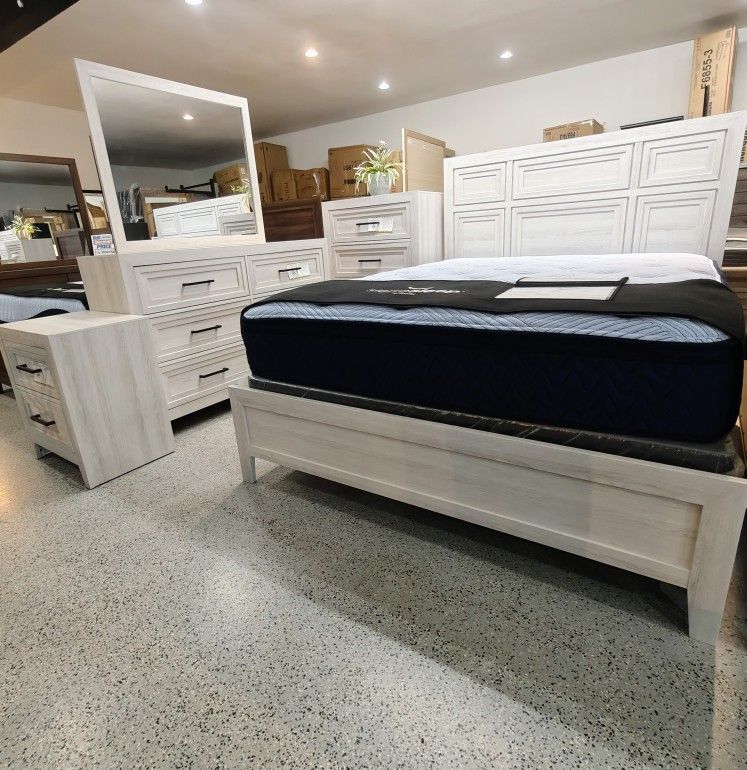 Queen Size Bedroom Set