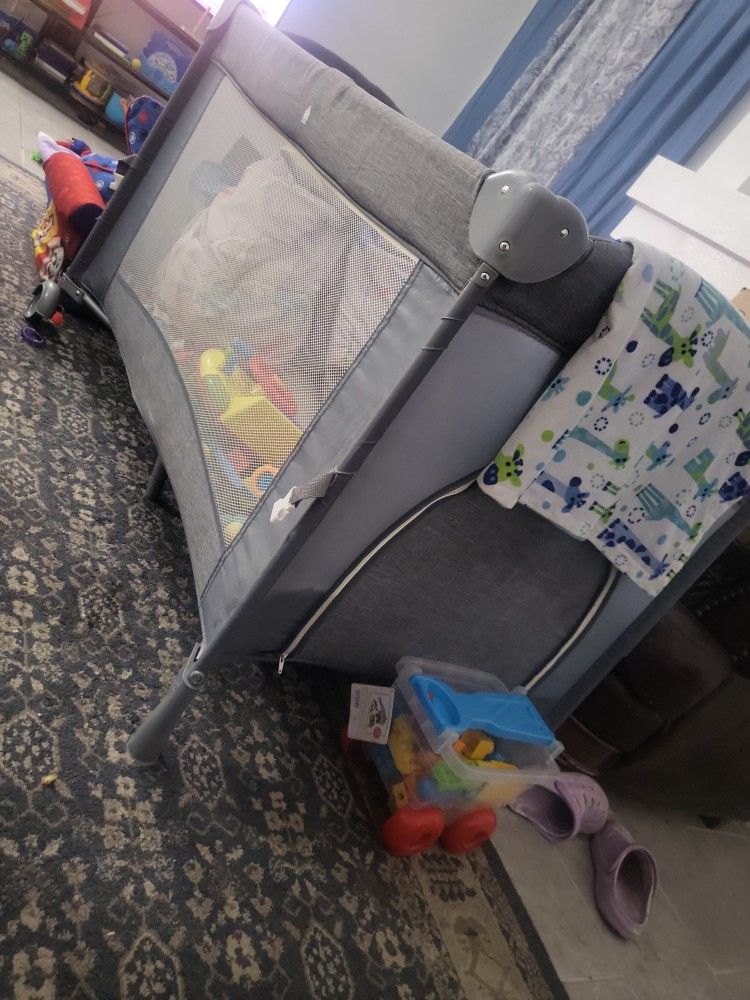 Play Pen