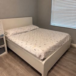 IKEA Malm Full Size Bed Frame+ Mattress - White 