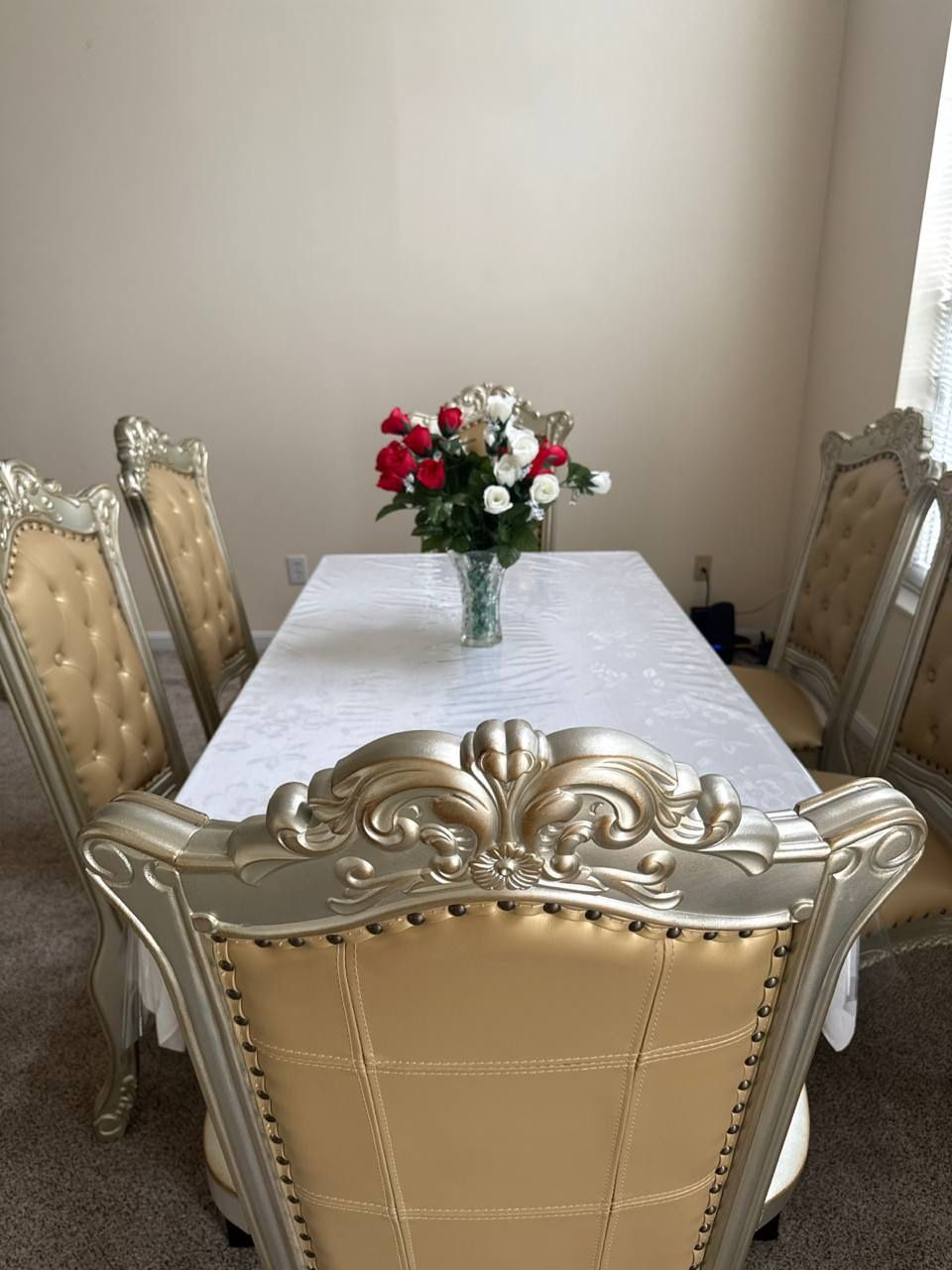 ACME DINING TABLE