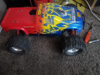 Xtm mammoth 1/8 scale