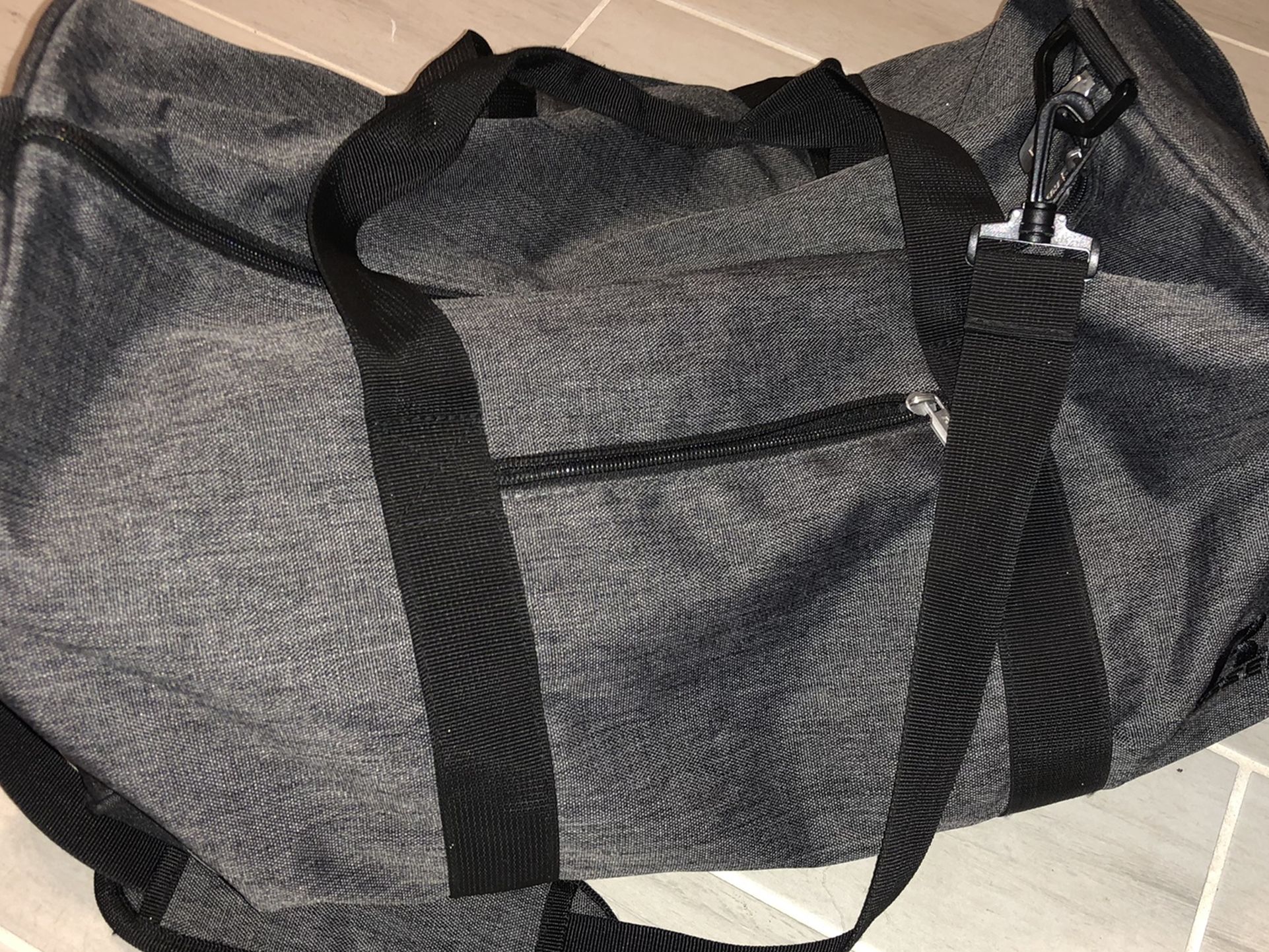 Grey Duffel Bag - Medium