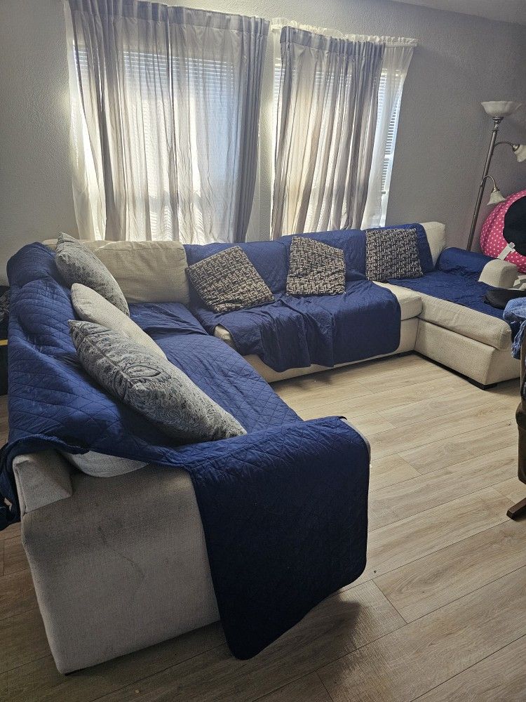 Sectional Couch