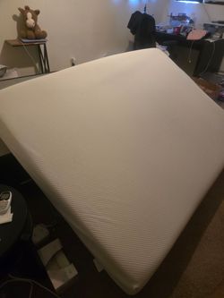 Full Size Memory Foam Mattress and Box Spring