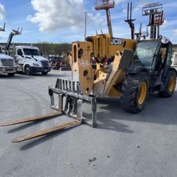 Telehandler 10000# 56’ Reach