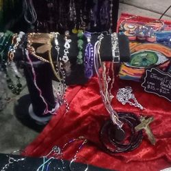 Jewelry & Handmade Gifts For Sale Tonight