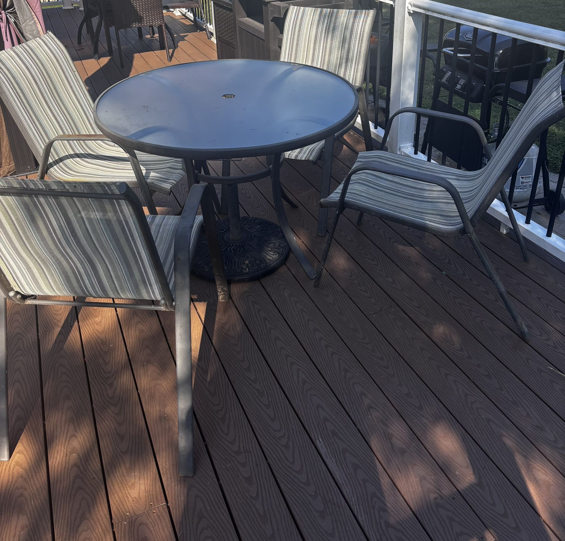 Patio Set ( Table, Chairs, Umbrella Base