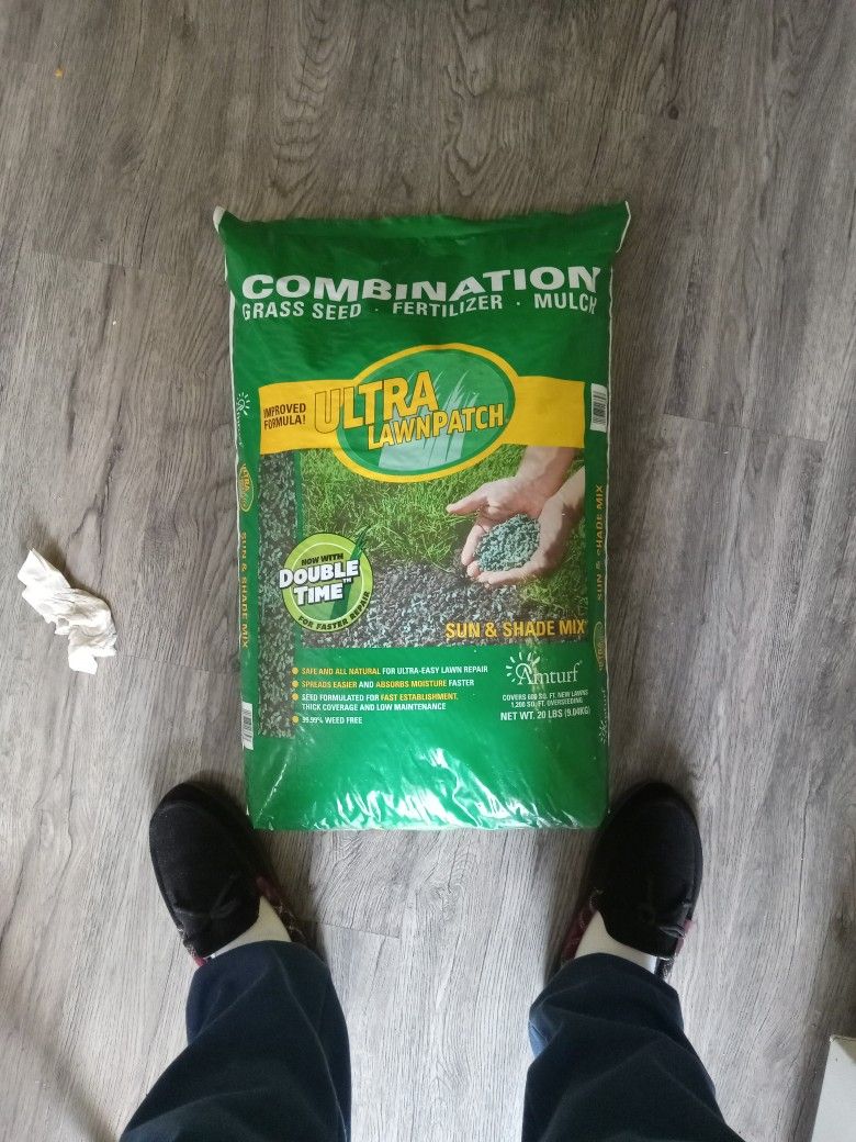 Amturf Lawn Patch #9 Bags Left $20$per 1bag