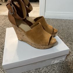 Marc Fisher - Light Brown Suede 