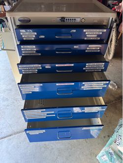 Armstrong Medical Anesthesia Cart, 6 Drawer, Locking Wheels & Drawers