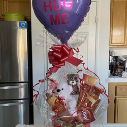 Basket For Valentine’s Day $40