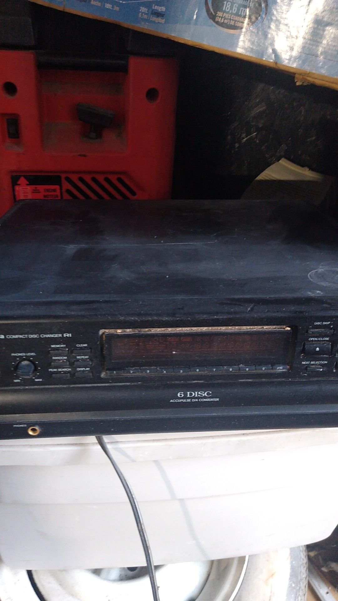 6 disk Onkyo CD changer