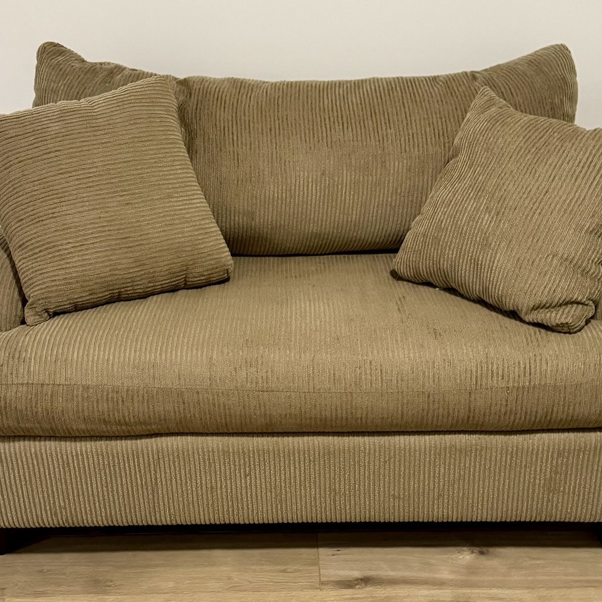 HM Richard’s Corduroy Loveseat