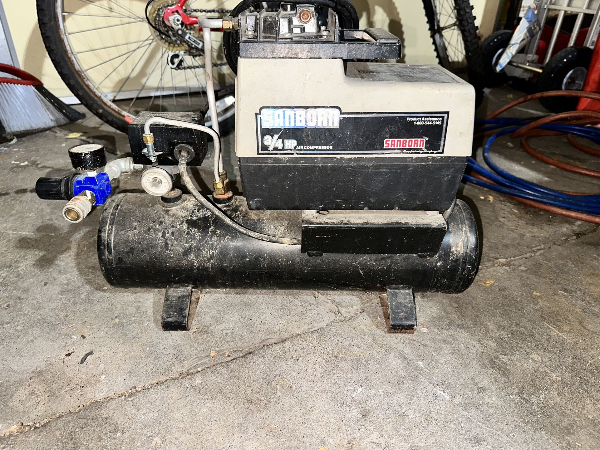 Air Compressor 