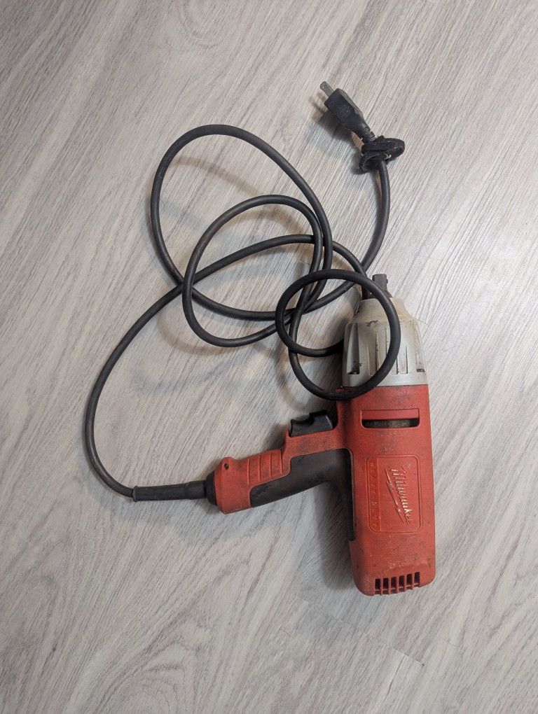 Milwaukee 1/2" Impact Wrench Corded
