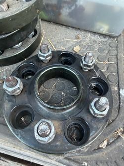 Wheel spacer