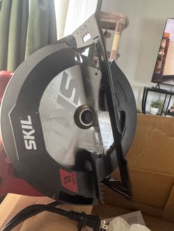 7-1/4 IN. Corded Circular Saw