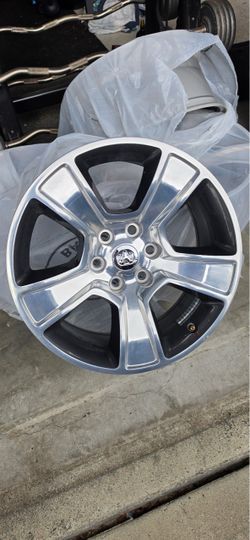 Set of RAM 1500 Alloy Wheel Rims by Mopar