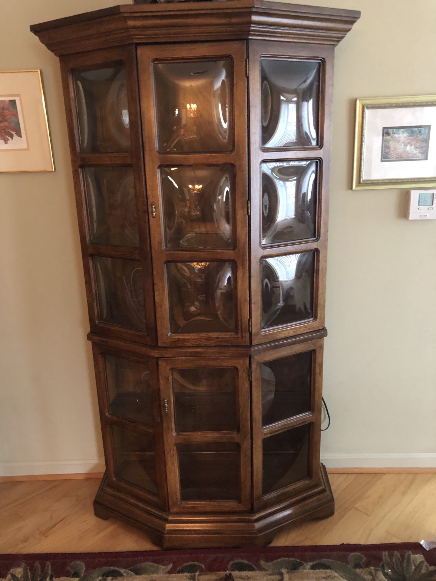 Curio cabinet