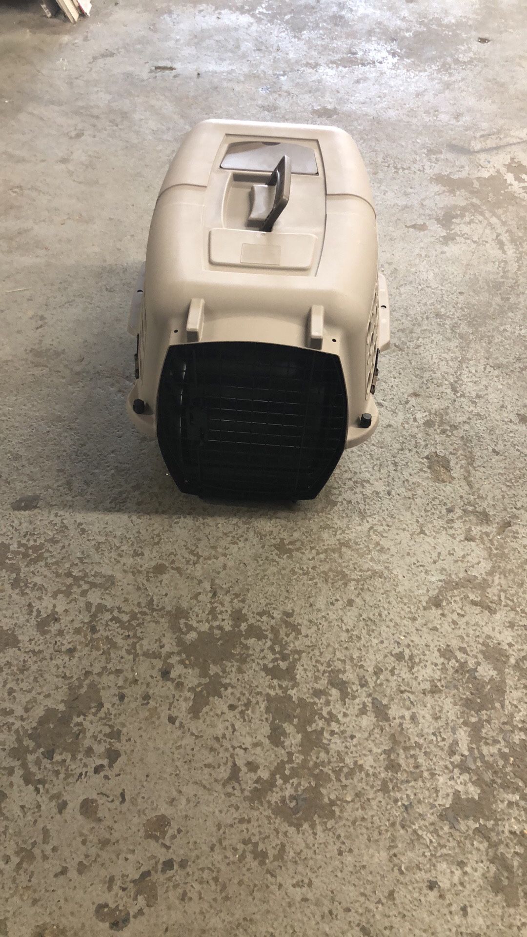 43” Good Condition Dog Cage