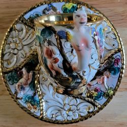 1 cup and saucer in vintage Capodimonte barbotine with angel-shaped handles, hand-decorated antique style-funbroc France  