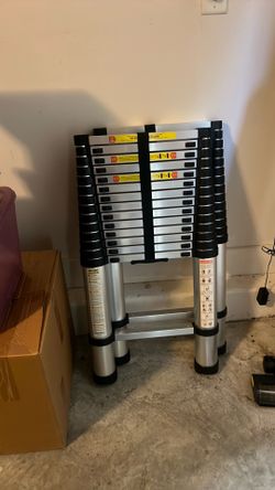 Telescopic stair / es alera telescópica