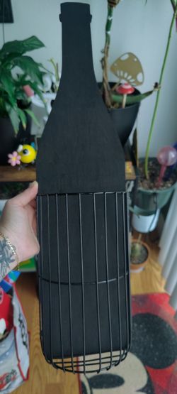 Wine cork holder