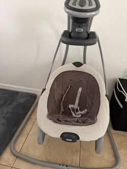 Baby swing