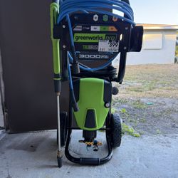Professional pressure washer